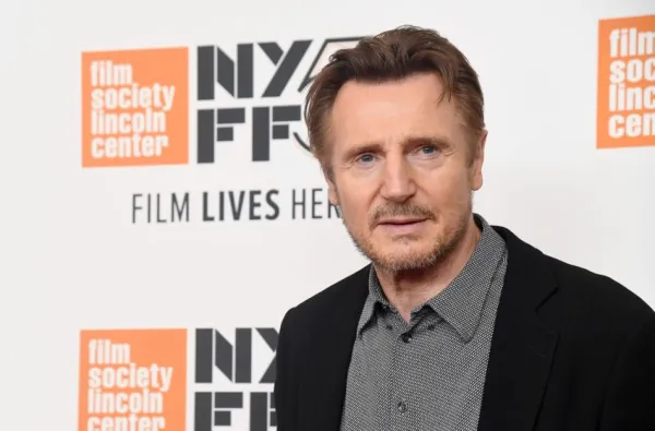 NEW YORK, NY - OKTOBER 04: Liam Neeson deltager i screeningen af